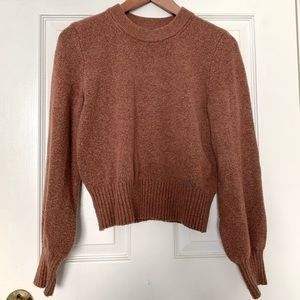 Crewneck puff sleeve sweater